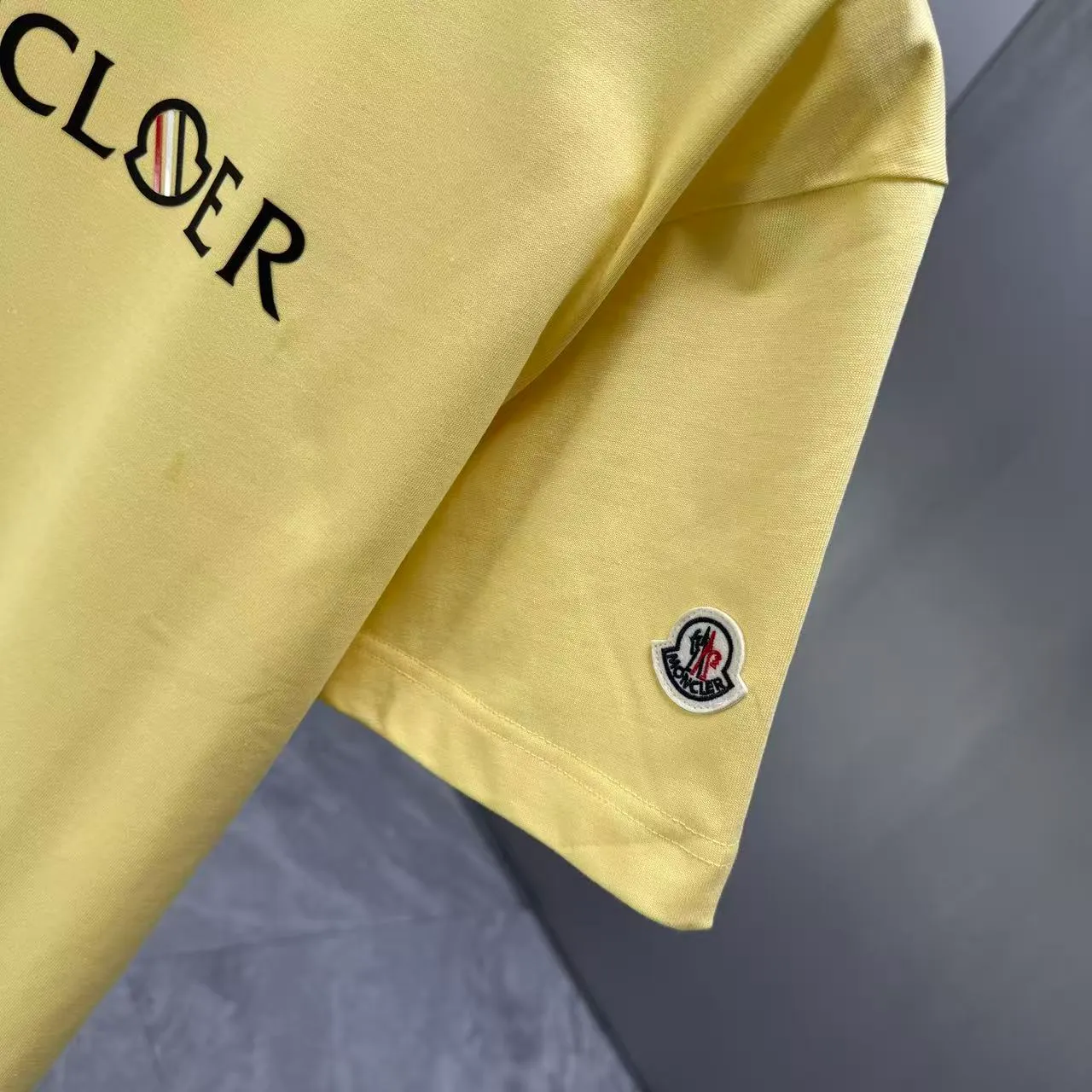 MONCL* * 2026 New Arrival T logo ：Black White Yellow Dark Blue Sizes：S M L XL XXL